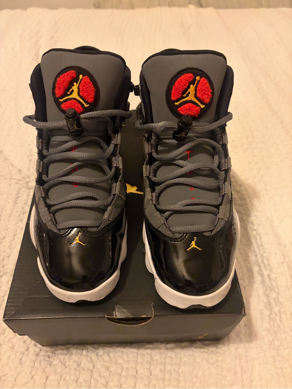 Jordan 6 Rings Big Boy size 5 Basketball Shoes in Gray/Black